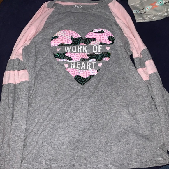 Girls Tops - Picture 2 of 3